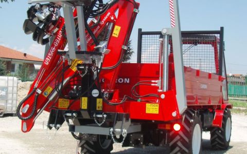 Forestry crane TFC 4200  VERSUS-Assembly on power hoes