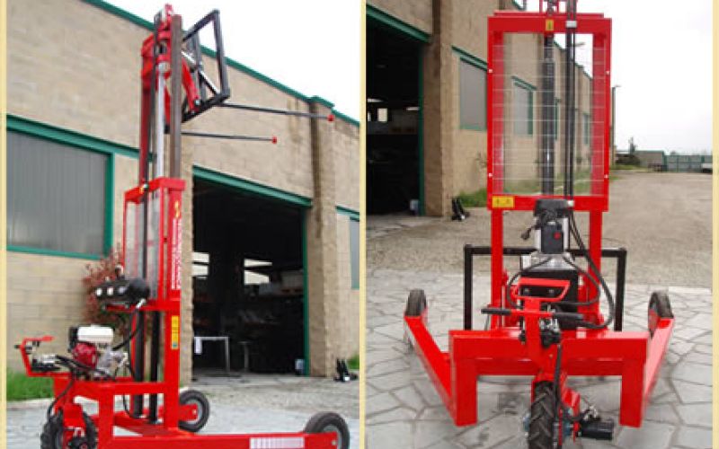 Carrello semovente per stoccaggio balle