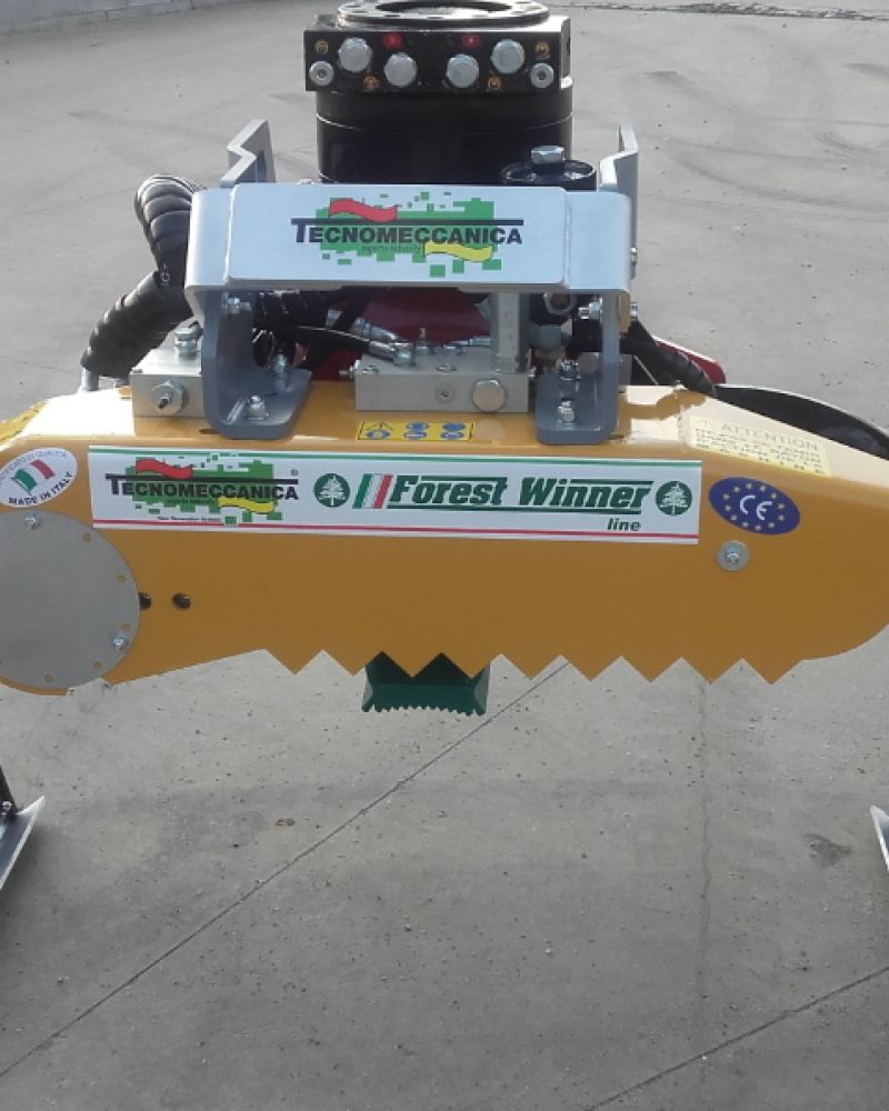 PINZA-CON-MOTOSEGA-AD-USO-FISSO.jpg