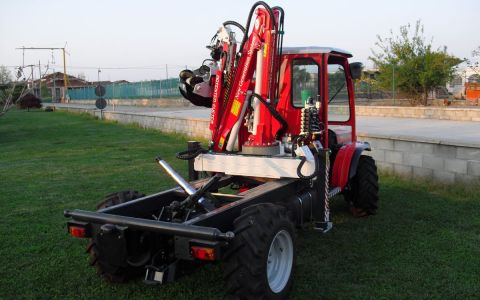 FORESTRY crane - TFC3500 FORESTAL + radio control system