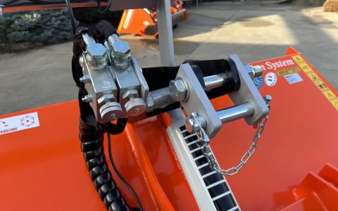 Particolare regolazione velocità disco coclea autolivellante