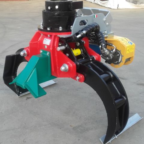 PINZA CON MOTOSEGA AD USO FISSO -03.jpg